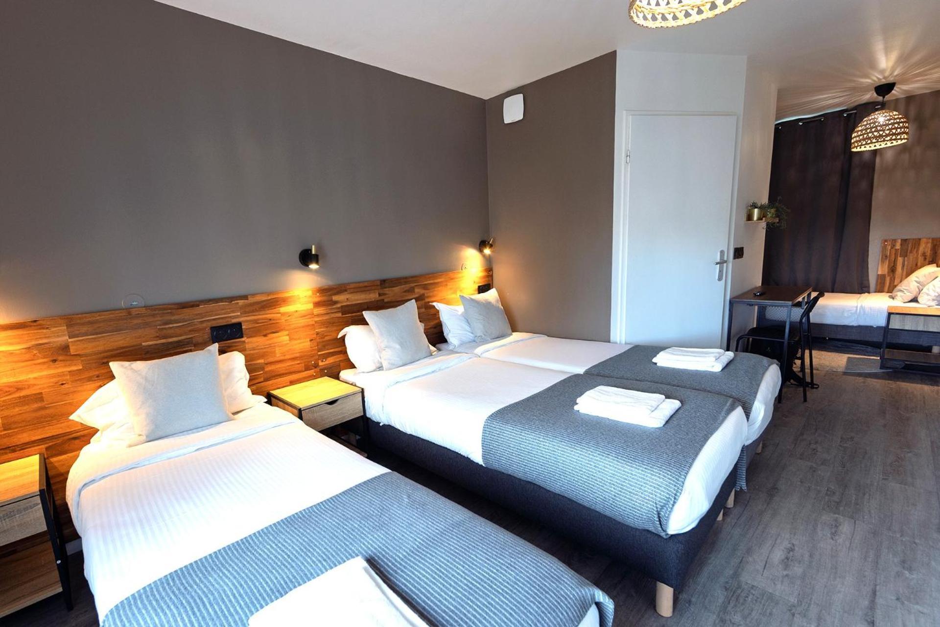 In 13 Hotel París