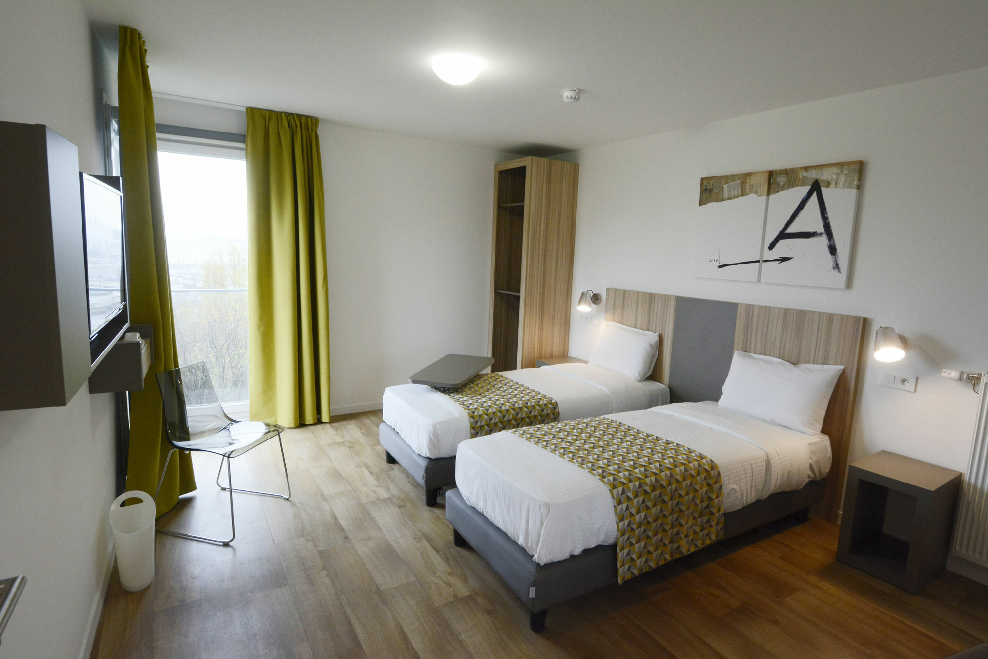 Hotel In 13 París